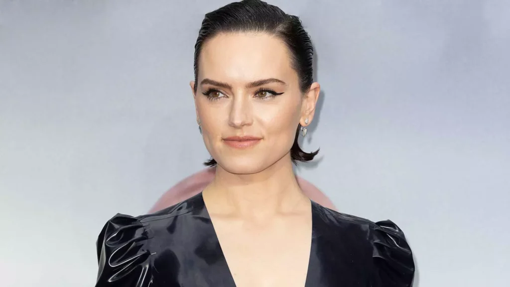 Дейзи Ридли – шлях до світової слави та нові ролі у кіно дейзи ридли