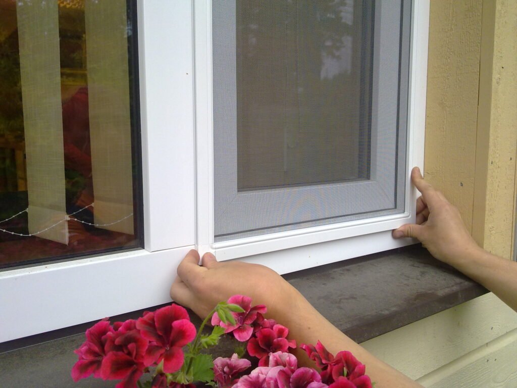 москитная сетка на окно